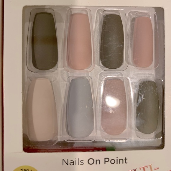 3 NEW *Rare* Sets of KISS Nails - Gel and Matte sz L - Picture 7 of 7